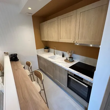 Le Darcy - Entre Gare Et *