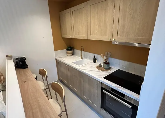 Le Darcy - Entre Gare Et *