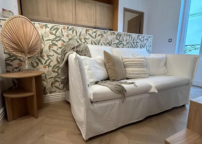 Le Darcy - Entre Gare Et *